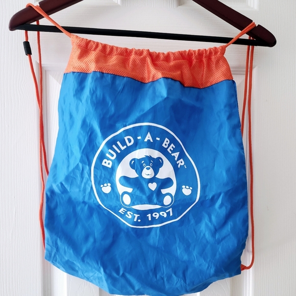 📌 NA - Picture 2 of 10